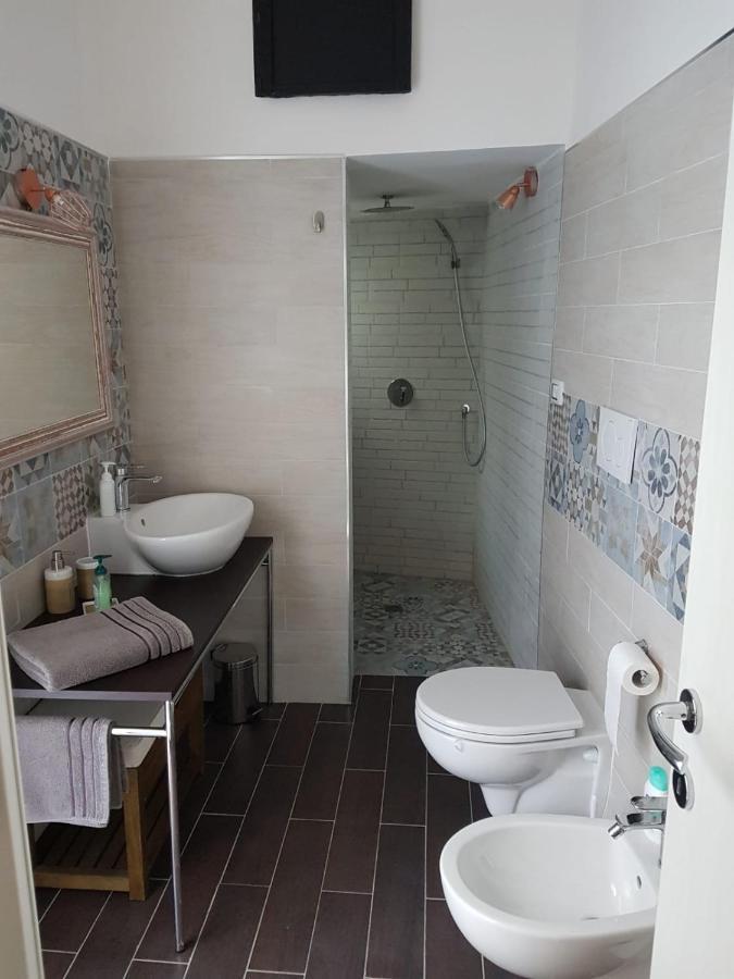 Apartamento Casa Rebecca Bríndisi Exterior foto